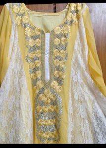 Elegant Yellow &amp; White Embroidered Kurta