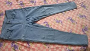 Skinny Fitting Jeans
