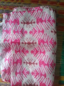Vibrant Pink Silk Saree with blouse piece