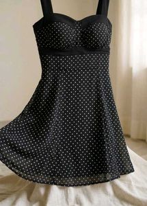 Chic Polka Dot Flared Dress