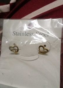 Chic Heart Stud Earrings