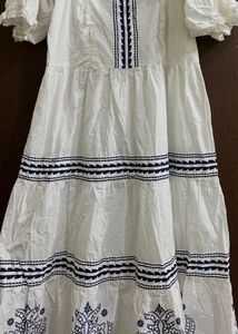White Embroidered Kurta