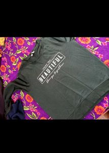 Women's Graphic Print Sweatshirt
