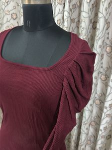 Maroon Puff Sleeve Square Neck Top