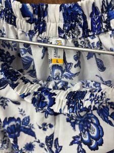 Chic Blue Floral Wide-Leg Pants