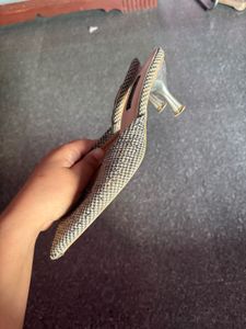 Stylish Pointed Toe Mule Heels