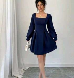 Chic Navy Blue Square Neck Dress