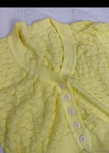 Chic Yellow Crop Top