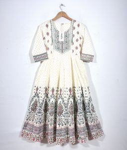 Cream Floral Printed Kurta (Women)