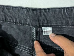 H&amp;M Men's Wide Leg Washed Jeans