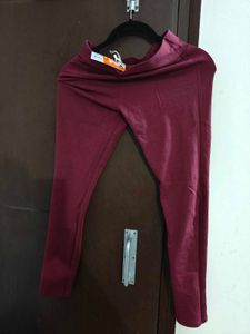 nwtMaroon leggings