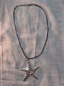 Y2K Starfish charm Necklace ✧
