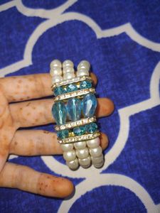 Heart Charm Beaded Bracelet