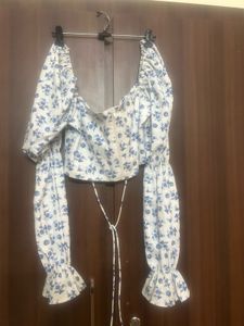 Floral Puff Sleeve Tie-Front Top