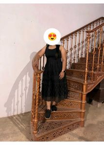 Elegant Black Midi Dress