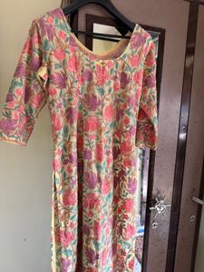 Floral Kashmiri handloom kurta