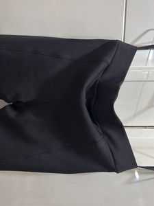 Chic Black Leggings with Gold Zippers
