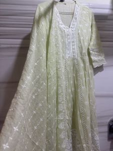 Beautiful Chikankari Kurta Set