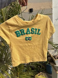 Cute Brasil Graphic Tee