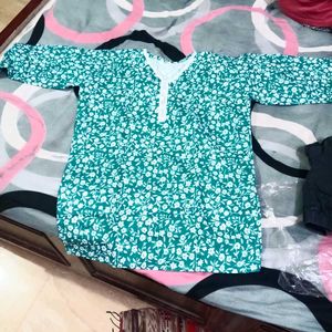 Green Floral Cotton Night Suit