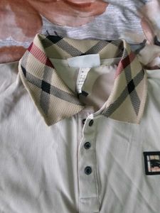 Burberry tshirt for mens M size