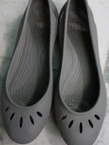 Grey Ballet Flats
