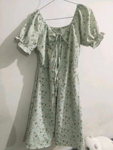 Light Green Floral Puff Sleeve Dress