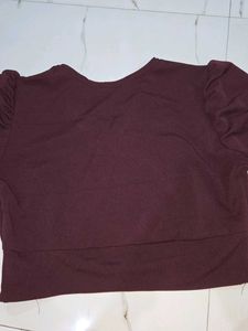 Maroon Puff Sleeve Crop Top