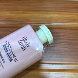 The Body Lovin' Shower Gel