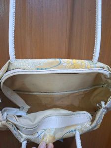 Floral Textured Shoulder Bag