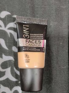 Faces Canada 3in1 Foundation Moisturizer Sunscreen