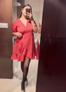 Chic Red Floral Wrap Dress