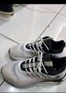 Adidas Lightstrike Running Shoes