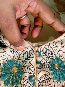 DEVI'S Kurti