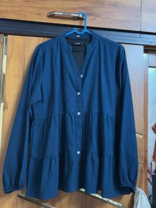 Chic Navy Tiered Button-Up Tunic Top