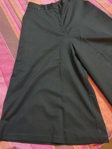 Black Wide-Leg Culottes