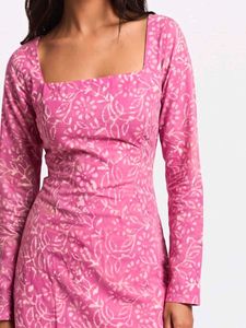 Nishorama Jasmin Pink Full Sleeve Kurti