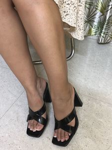 4 inch black heels