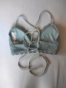 Myntra 's Crop