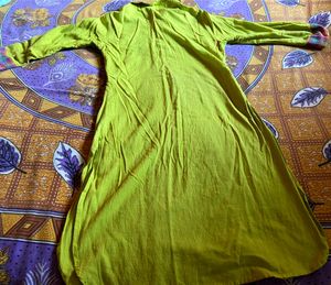 Pure cotton kurta, Brand Max, Size - S, Color - Parrot Green,