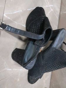 combo of 2 black heels for women