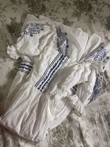 WESTSIDE White And Blue Flower Dress
