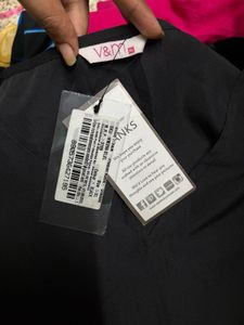 Classic Black Sleeveless V-Neck Dress