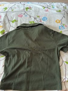 green crop top