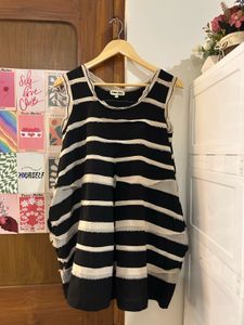 Striped Sleeveless Top