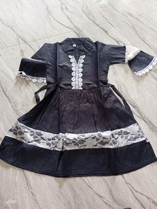 Cute Black &amp; Lace Girls Dress (for 6-7 Year Old)