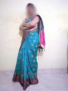 Elegant Teal &amp; Pink Silk Saree with matching blous