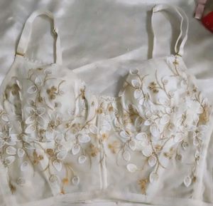 Exquisite White Floral Embroidered Bra