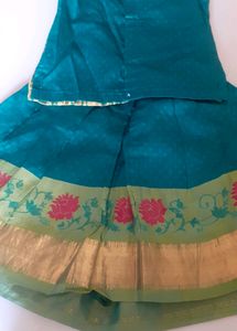 Kanchipuram Green Pattu Pavadai