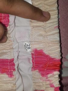 Stylish Pink &amp; White Dhoti Pants
